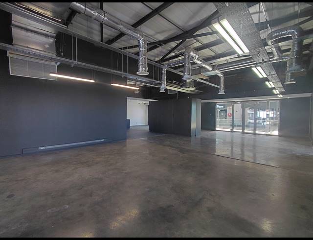 287M² OFFICE TO LET IN MAGALIESSIG